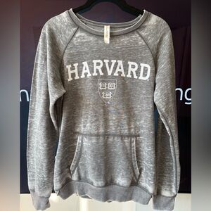 Women’s Harvard sweater size S